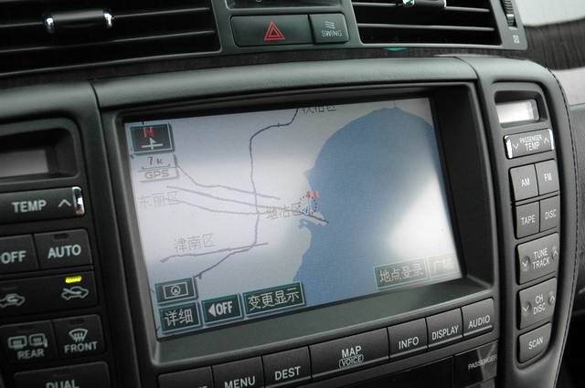 皇冠車載GPR全球定位儀